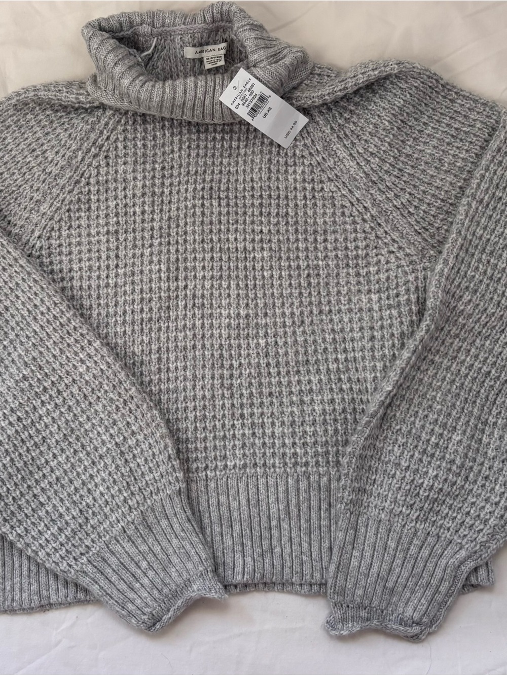 American Eagle Outfitters Light Grey Waffle Knit Turtleneck Sweater NWT